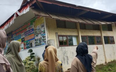 Ketua Tim Sarpras Kanwil Kemenag Sumbar dan BPKP Tinjau Kelayakan Ruang Kelas MTsN 3 Kota Padang dalam Program PHTC Tahap 2
