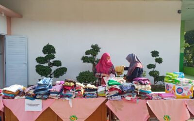Aksi Solidaritas MTsN 3 Kota Padang: Bagikan Pakaian Layak Pakai Untuk Korban Banjir Kota Padang