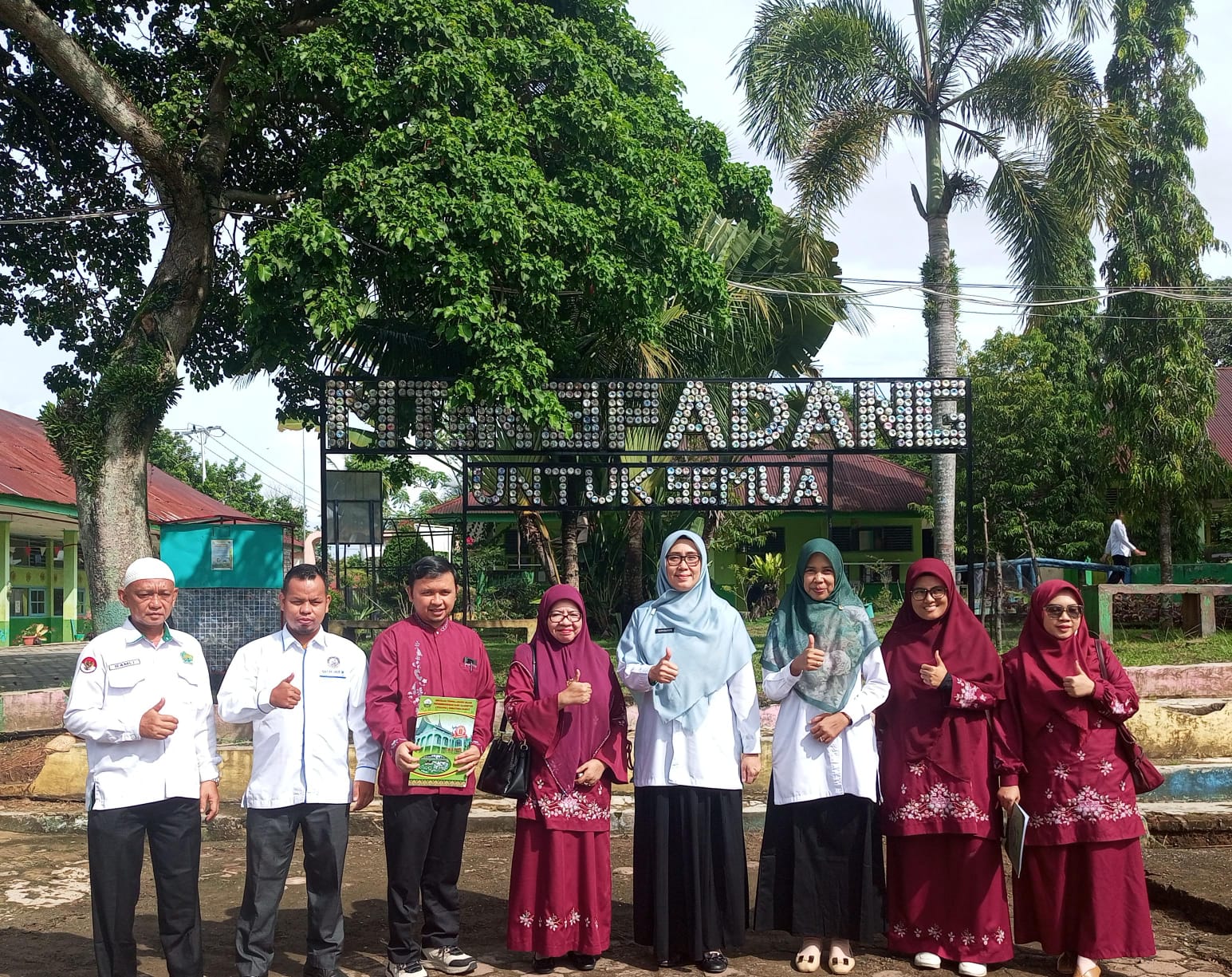 Dosen Turun Lapangan! Monev PPL STAI-PIQ Sumbar Disambut Hangat di MTsN 3 Kota Padang