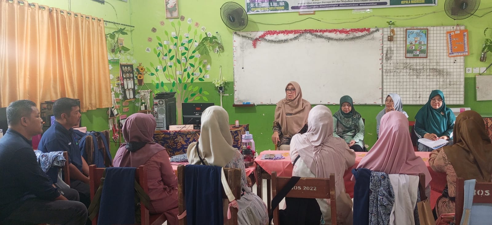 Perkuat Sinergi Kelas Digital dan Komitmen WBK/WBBM, MTsN 3 Kota Padang Gelar Silaturahmi Bersama Orang Tua Murid
